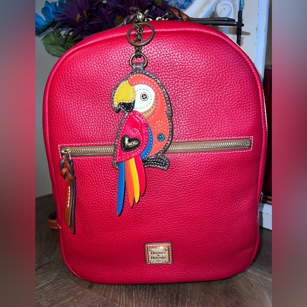 🎒🎒🎒🎒🎒🎒DOONEY & BOURKE LARGE RONNIE BACKPACK 🎒RED 🎒🎒🎒🎒🎒🎒🎒🎒🎒🎒🎒🎒